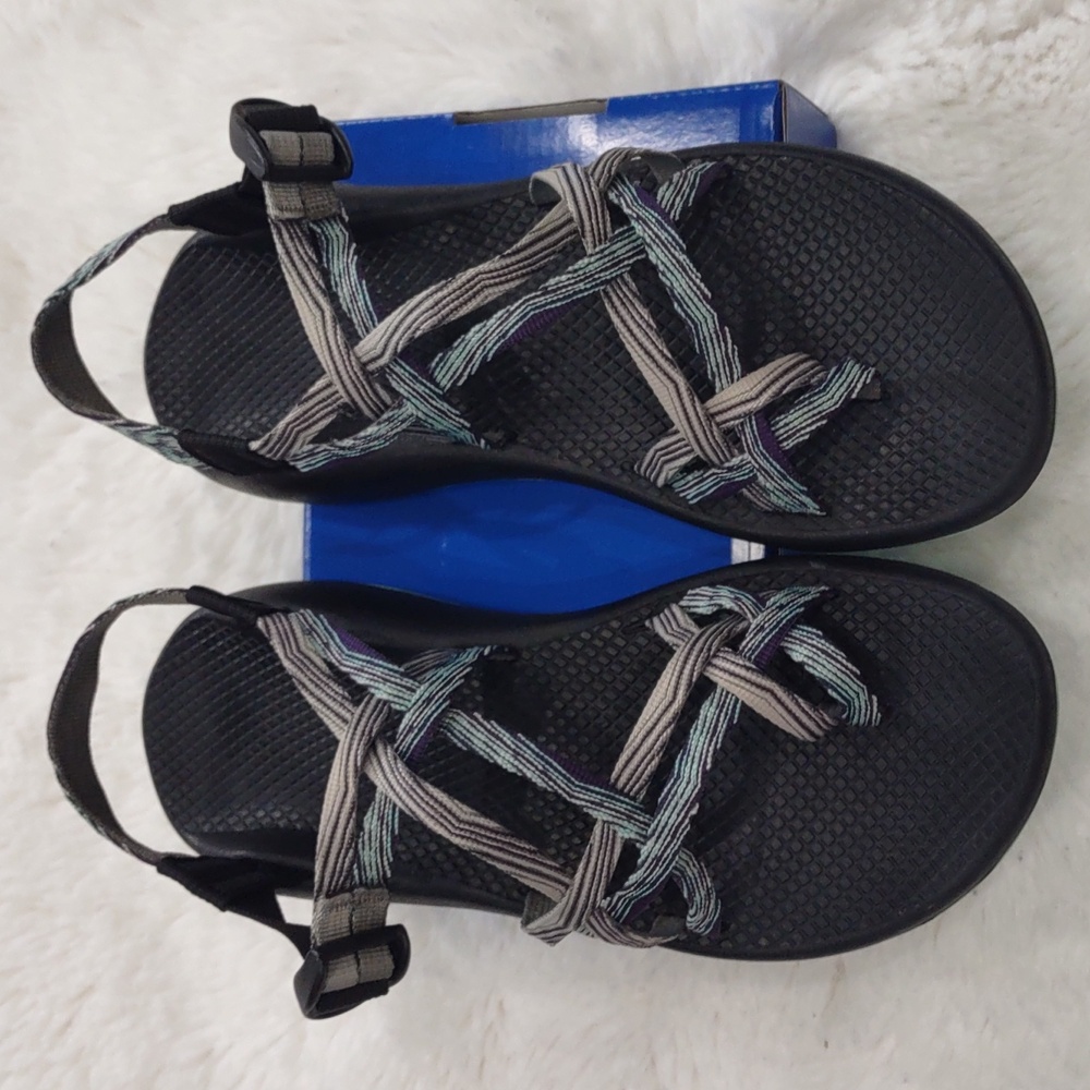 Chaco , Size W10,Black and Gray Strappy Sandals - Picture 4 of 16
